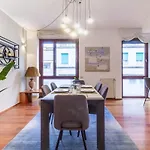 Duomo Square 3br شقة